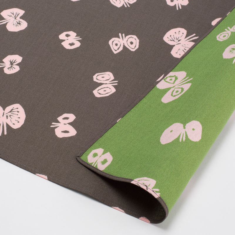 50 minä perhonen Reversible | Hana Hane Charcoal Gray/Light Green